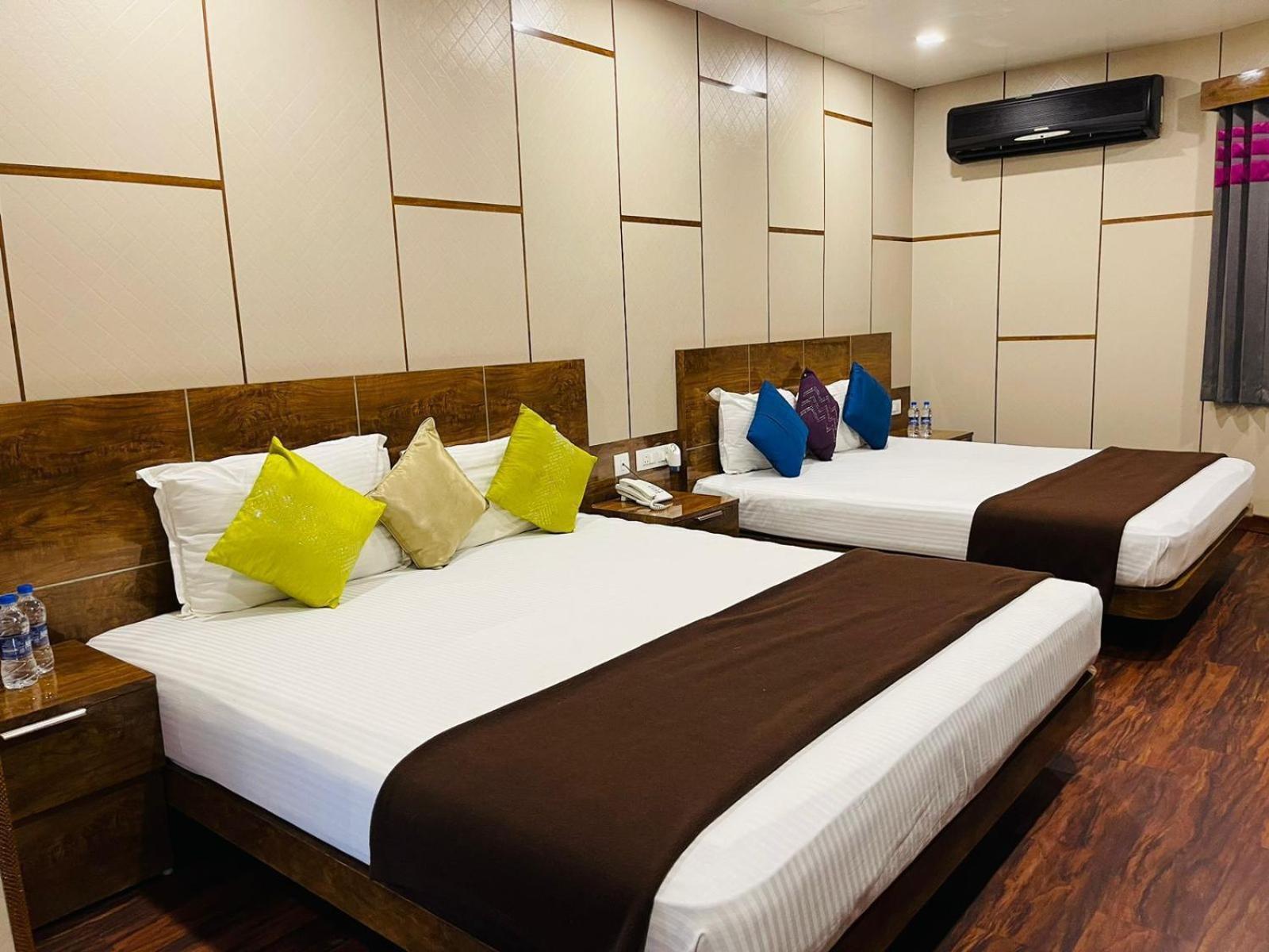 B8 Hotel Chennai Exterior photo